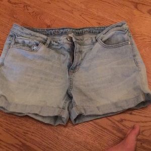 Lauren Conrad shorts